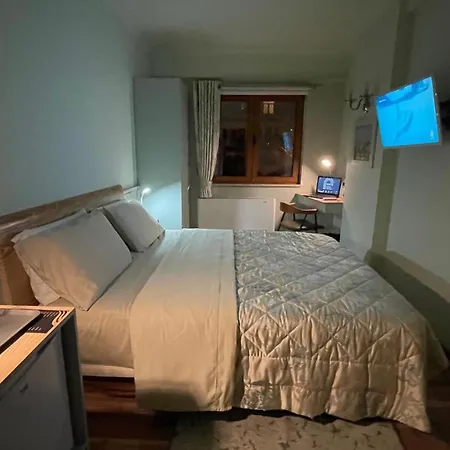 La Voglia Boutique Hotel 4*