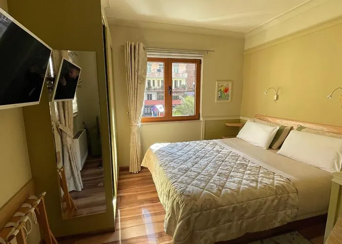 La Voglia Boutique Hotel 4*