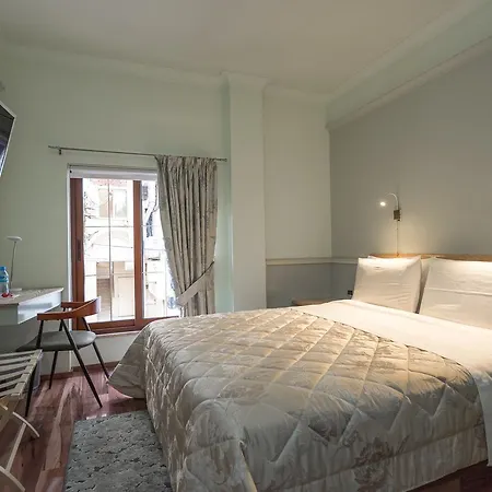 La Voglia Boutique Тирана